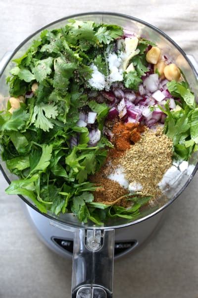 Baked Falafel Recipe - Food Fanatic