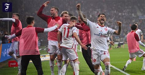 Relegation um Fußball Bundesliga Fortuna Düsseldorf schlägt Bochum