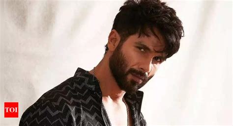 Shahid Kapoor Opens Up On Being Compared To Shah Rukh Khan Early In His