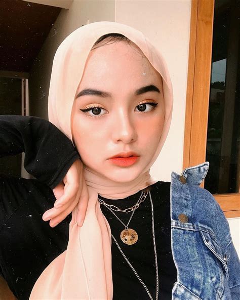 Pin Oleh Enas Mohamed Di Modest Fashion Gaya Hijab Riasan Kreatif