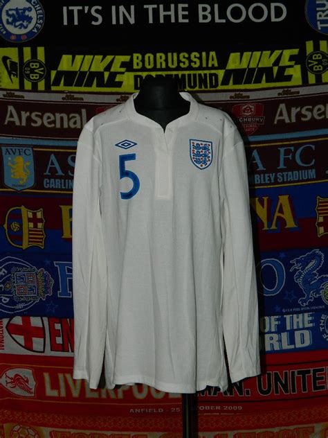 England Womens Teams football shirt 2010 - 2012.