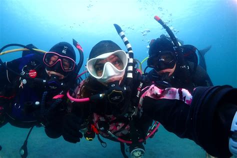 Diving La Jolla Shores With PADI AmbassaDiver Rocio Bunker