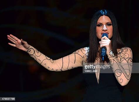 Laura Pausini Performs At James L Knight Center Photos And Premium High Res Pictures Getty Images