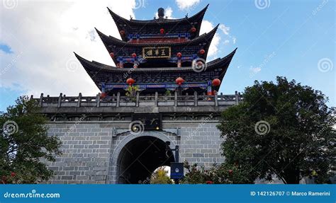 Tour De Wuhua Vieille Ville De Dali Yunnan Chine Image Stock Image