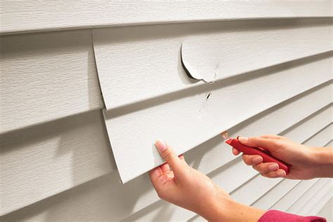 How To Remove Vinyl Siding Tips For Removing Vinyl Siding