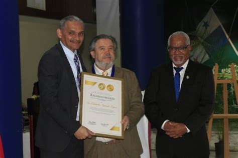 Upinforma Universidad De Panam Honra El Compromiso Con La Ciencia