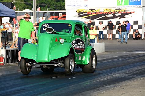 Gasser Madness At The Holley National Hot Rod Reunion At Beech Bend Raceway Hot Rod Network