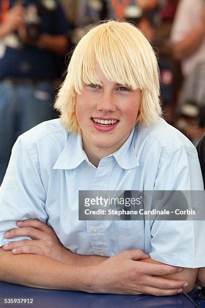 John Robinson Actor Photos and Premium High Res Pictures - Getty Images