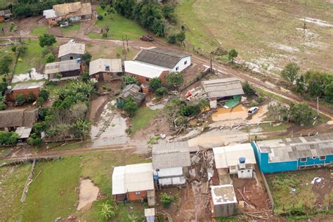 巴西南部遭風暴吹襲 至少11人死20失蹤 星島日報