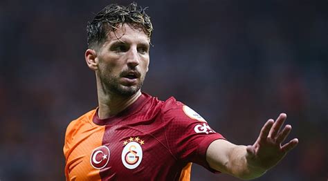 Galatasaray da ayrılık rüzgarı Galatasaray Futboo