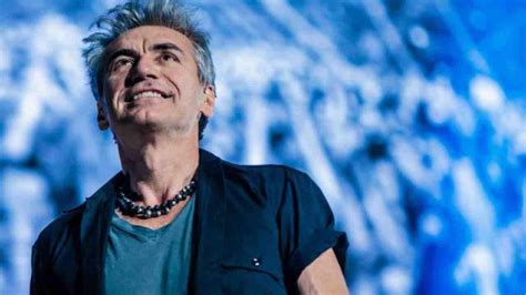 Ligabue Conoscete La Moglie Barbara Bellissima Foto