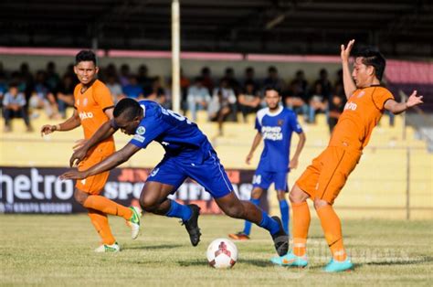 PSBL Langsa Vs Persiraja Banda Aceh Foto 6 1272992 TribunNews