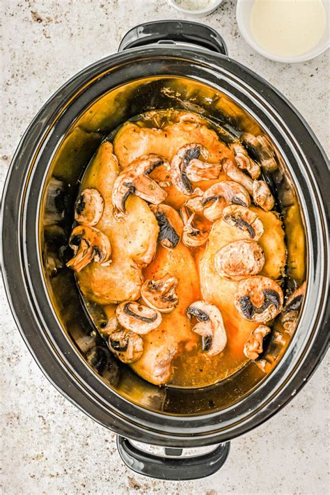 Easy Slow Cooker Chicken Marsala Averie Cooks