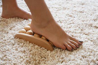 Nola Barry Gives A Glimpse Of Her Shaved Pussy 8 Photos