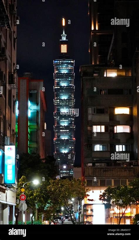 Taipei 101 Formerly Known As The Taipei World Financial Center Taipei