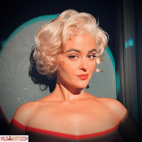 17 Hot Photos By Stefania Ferrario Known As Stefaniaferrario
