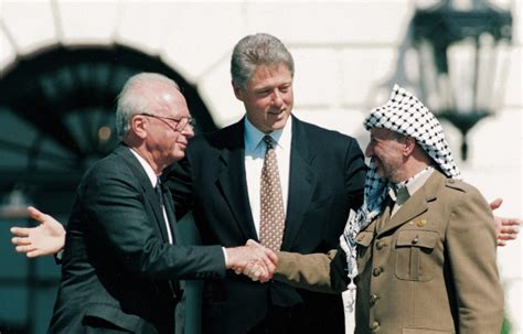 Arafat, Jasir aus dem Lexikon | wissen.de