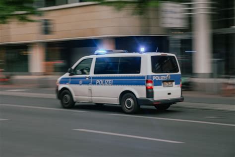 Darmstadt A Naked Man On The Street Triggers A Police Operation