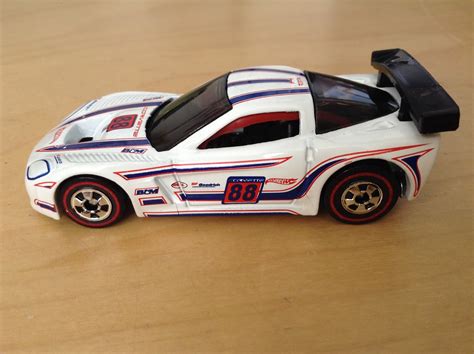 JULIAN S HOT WHEELS BLOG Corvette C R Heritage Series Redline