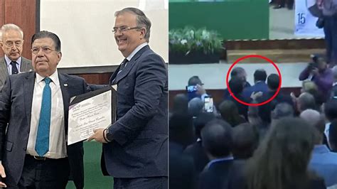 L Zaro C Rdenas Batel Reaparece En Entrega De Doctorado Honoris Causa A