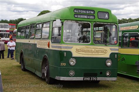 Aldershot District AEC Reliance 370 XHO 370 Taking Par Flickr