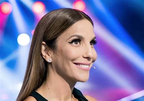 Ivete Sangalo Muda Visual Para Marca De Colora O