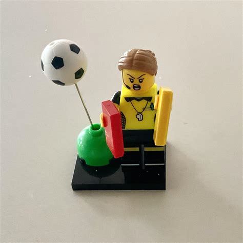 How are you guys displaying the soccer ball? The hole is too small for ...