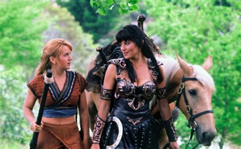 10 Iconic Lesbian Moments That Only 90s Babes Will Remember GO Magazine