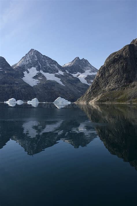 Mountains In The High Arctic Stock Image Image Of Fell Inlet 10523581