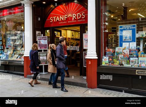 Stanfords Bookshop In London Hi Res Stock Photography And Images Alamy