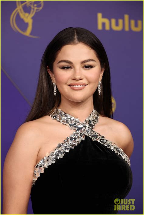 First Time Nominee Selena Gomez Looks Chic In Velvet Dress While