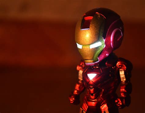 images light standing red toy modern futuristic design