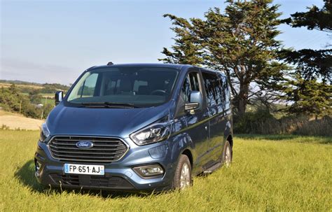 Essai Ford Tourneo Custom Phev 2020 à Utiliser Avec Modération