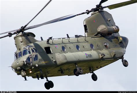 Za Boeing Chinook Hc United Kingdom Royal Air Force Raf