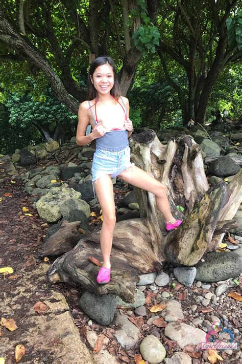 Skinny Asian Vina Sky Spreads Her Pussy Teases Fully Nude At The Beach CoedCherry