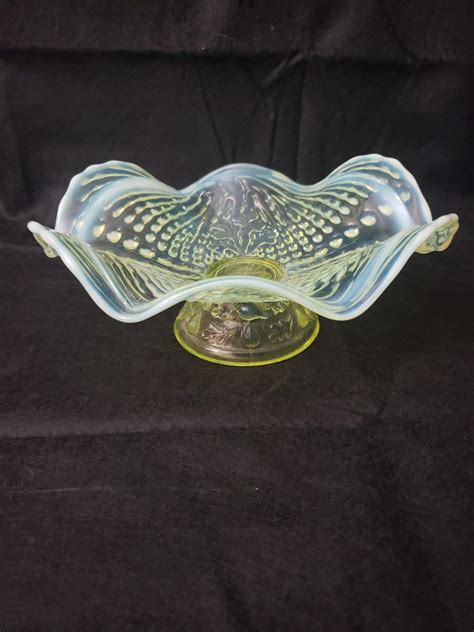 Northwood Glass Co Nautilus Argonaut Shell Etsy