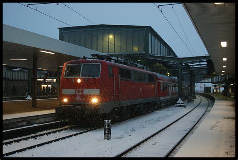 Steht Mit Der Rb Immer Noch Im Abendlich Schneetreiben In