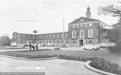 Photo of Slough, The Town Hall c.1965 - Francis Frith