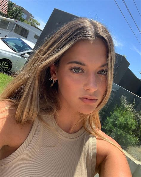 Starlet Arcade Hot Taya Brooks