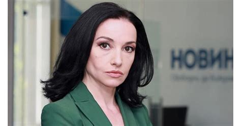 Мариета Николаева грабна "Златното перо"