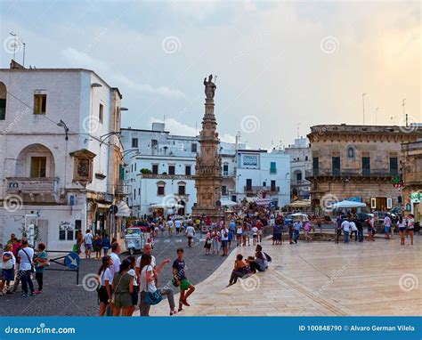 Ostuni La Citt Bianca Della Puglia Foto Stock Foto Stock Gratuite E