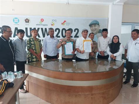 Bawaslu Kampar Teken Mou Dengan Pwi Riau Nadariau