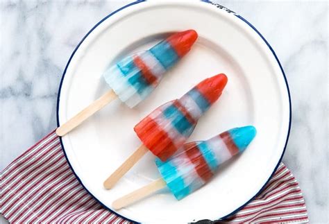 Red White And Blue Sports Drink Rocket Popsicles Fun To Make