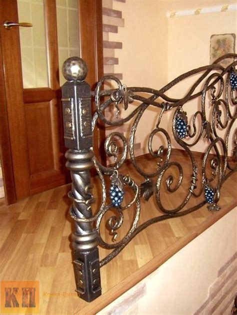 Кованые столбы К-053 - Ковка Питер: художественная ковка в СПб