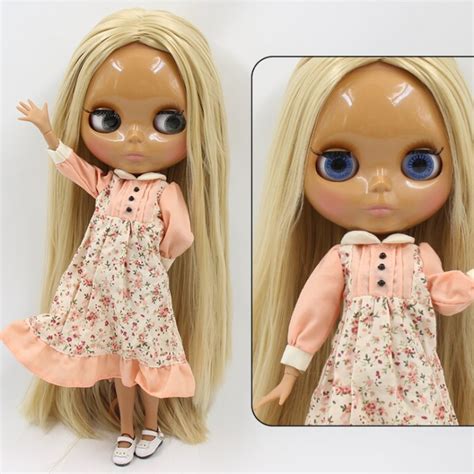 Neo Blythe Doll With Blonde Hair White Skin Shiny Cute Face And Custom Jointed Body This Is