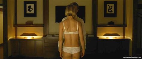 Rosamund Pike Rosamundpike Nude Leaks Photo TheFappening