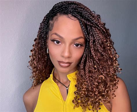 12 Savvy Short Knotless Braids Hairstyles In 2024 Zohna