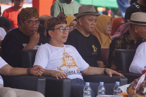 Kemeriahan Jagat Wayang Subang Kang Asep Ajak Warga Kenali Dan