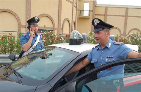 Due Donne Denunciate Per Furto Da Mila Euro In Gioielleria A Cecina