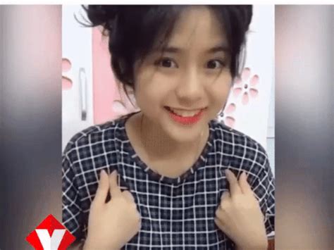 Hot girl tik tok Hường Bear bị nghi lộ clip nóng dài 20 phút 2sao